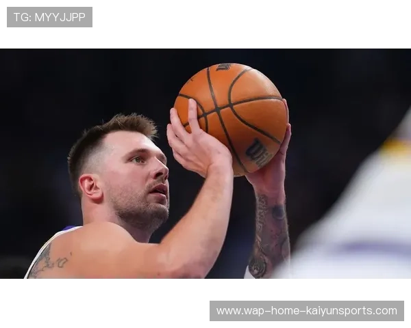 东契奇关键传球串联，独行侠完成漂亮逆转